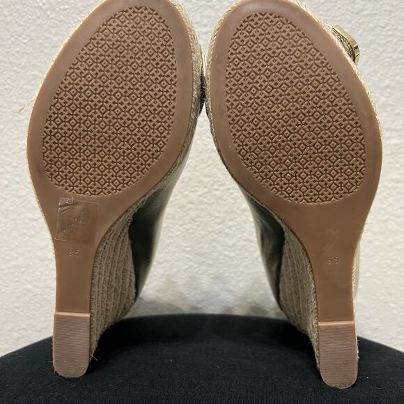 Tory Burch Dory Metallic Gold Espadrille Wedges 8.5 - Picture 3 of 6